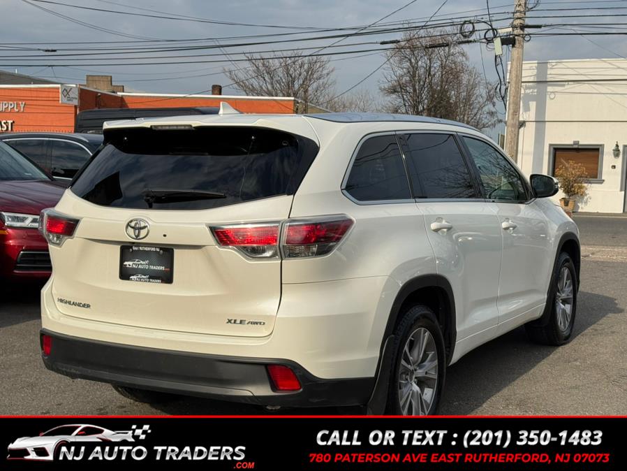 2014 Toyota Highlander XLE photo