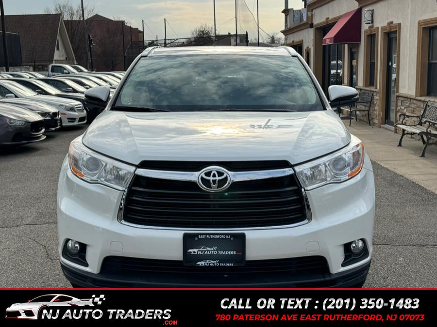 2014 Toyota Highlander XLE photo