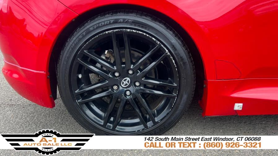 2013 Scion tC photo