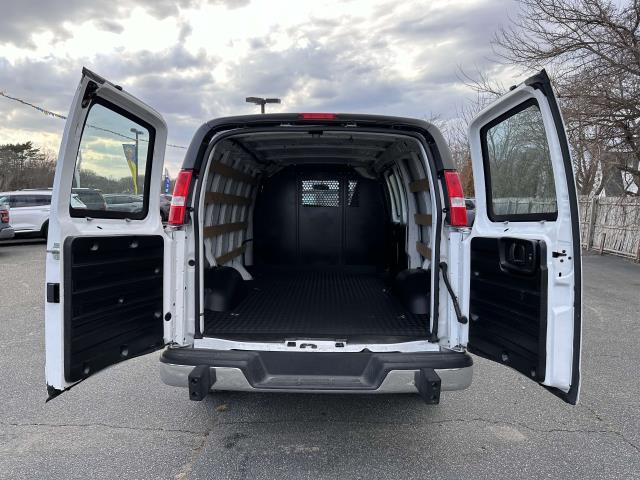 2022 Chevrolet Express Cargo Van Work Van photo