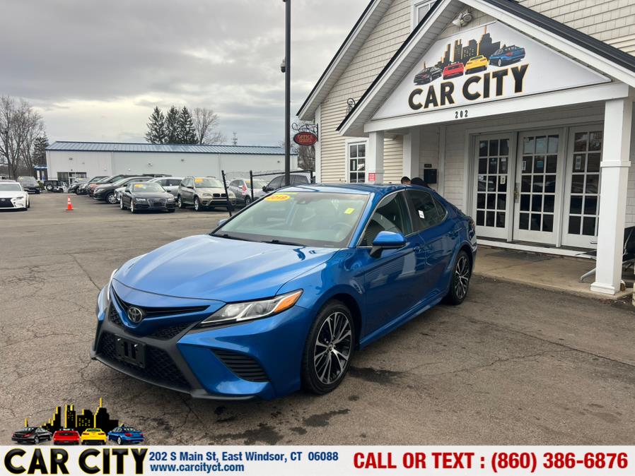 2019 Toyota Camry SE Auto (Natl) photo