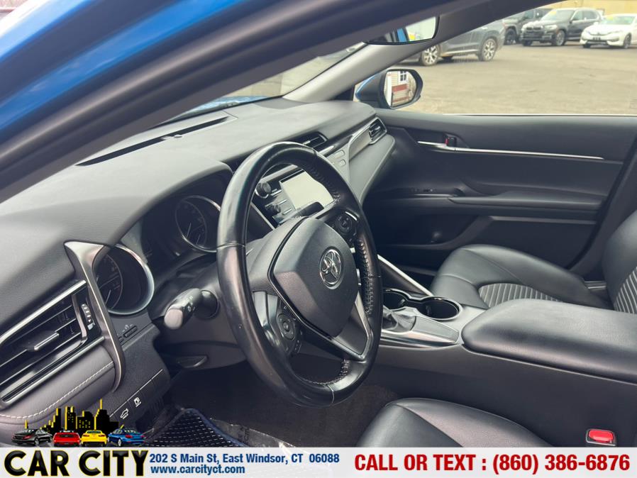2019 Toyota Camry SE Auto (Natl) photo