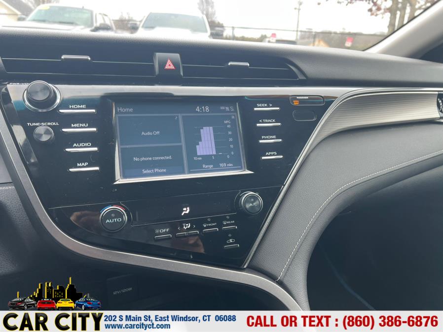2019 Toyota Camry SE Auto (Natl) photo