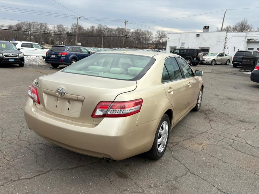 2011 Toyota Camry photo