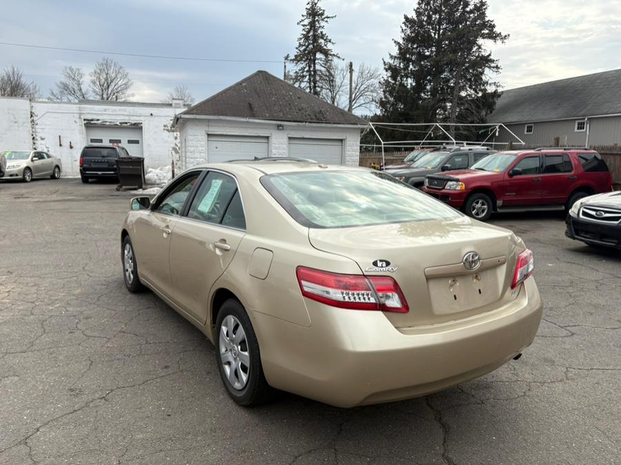 2011 Toyota Camry photo