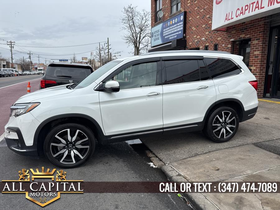 2022 Honda Pilot Touring 8-Passenger AWD photo