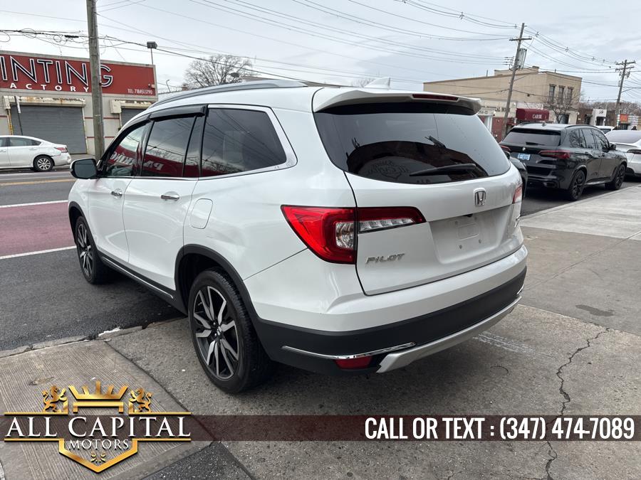 2022 Honda Pilot Touring 8-Passenger AWD photo
