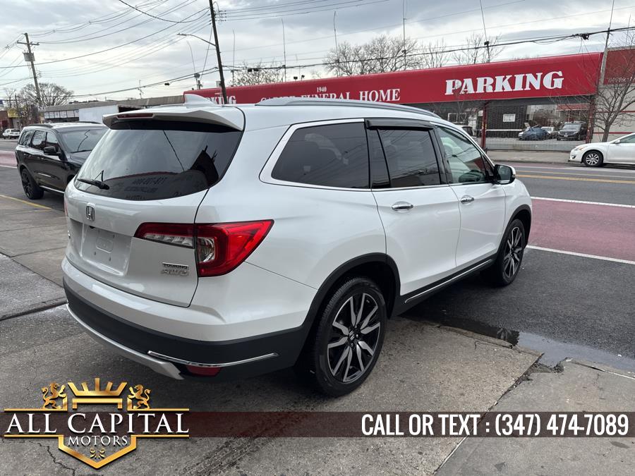 2022 Honda Pilot Touring 8-Passenger AWD photo