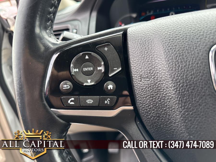 2022 Honda Pilot Touring 8-Passenger AWD photo