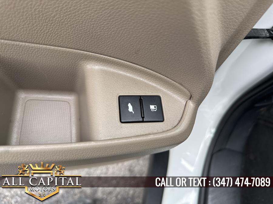 2022 Honda Pilot Touring 8-Passenger AWD photo