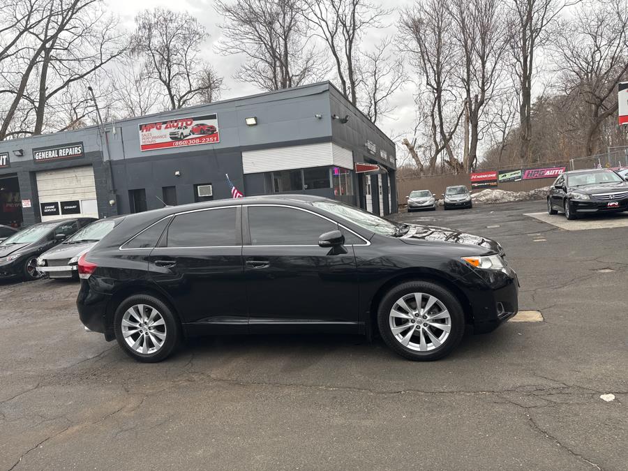 2013 Toyota Venza LE photo