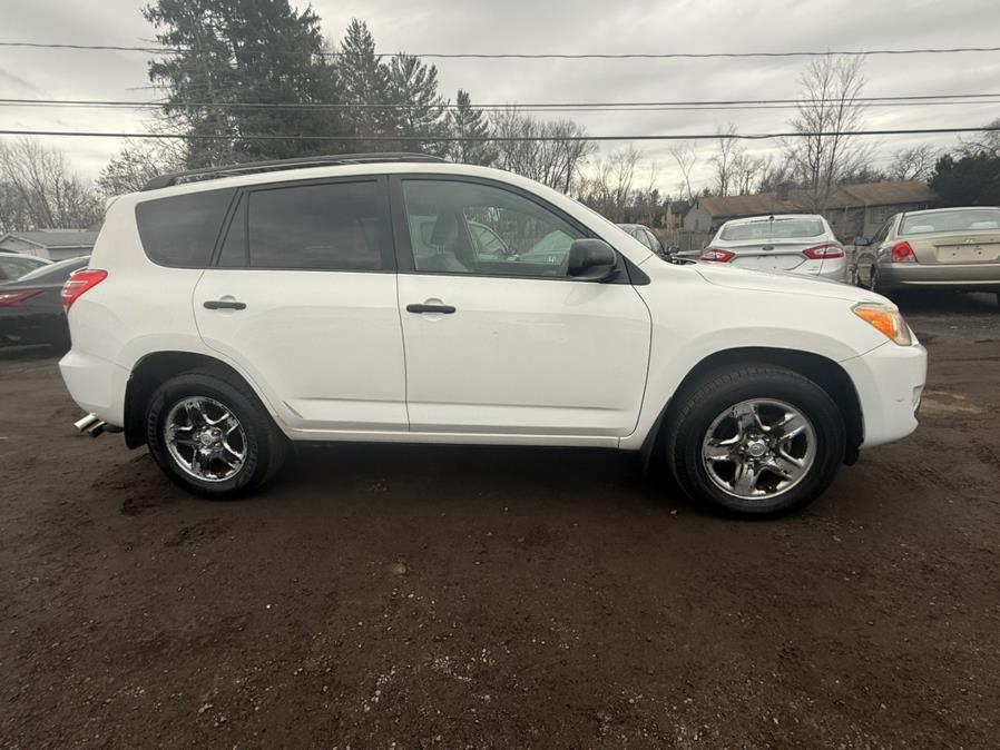 2010 Toyota RAV4 photo