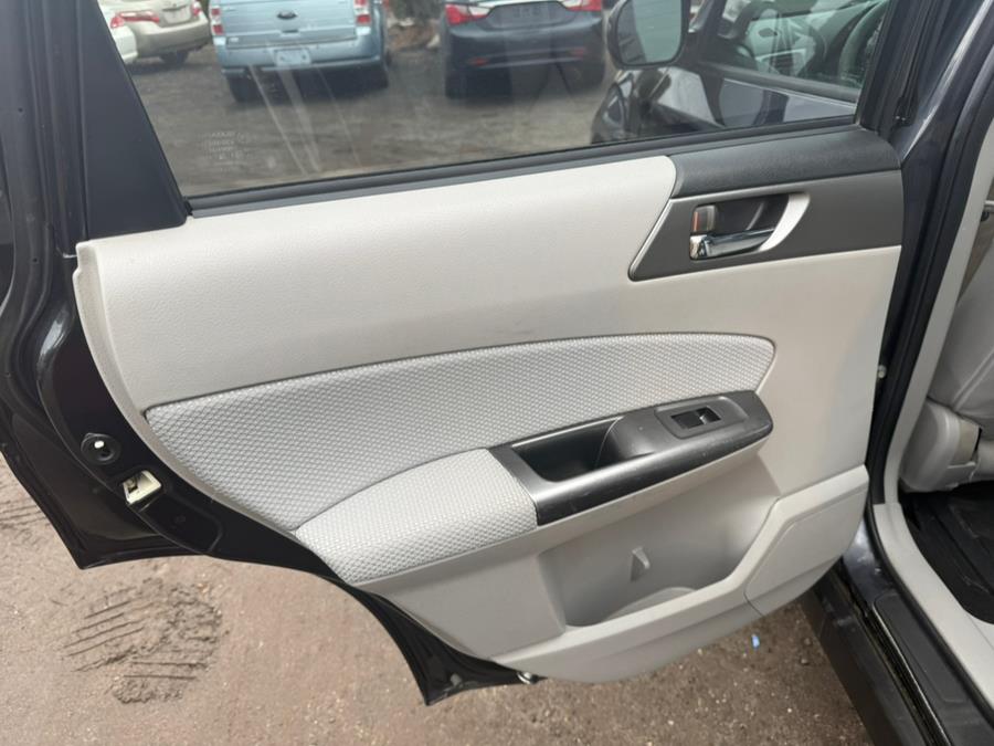 2011 Subaru Forester 2.5X Premium photo