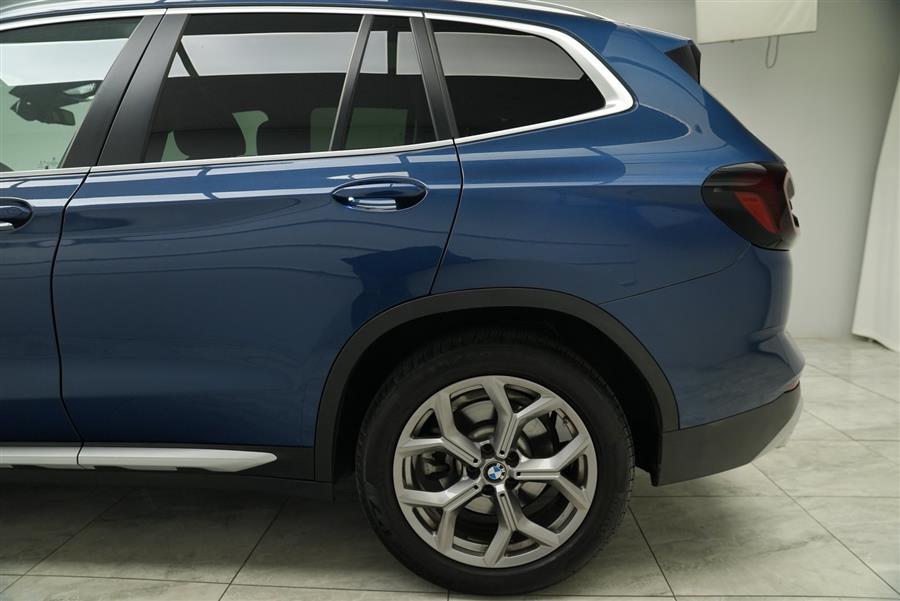 2022 BMW X3 xDrive30i photo