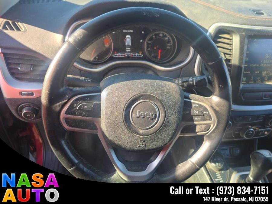 2017 Jeep Cherokee Trailhawk L Plus 4x4 photo