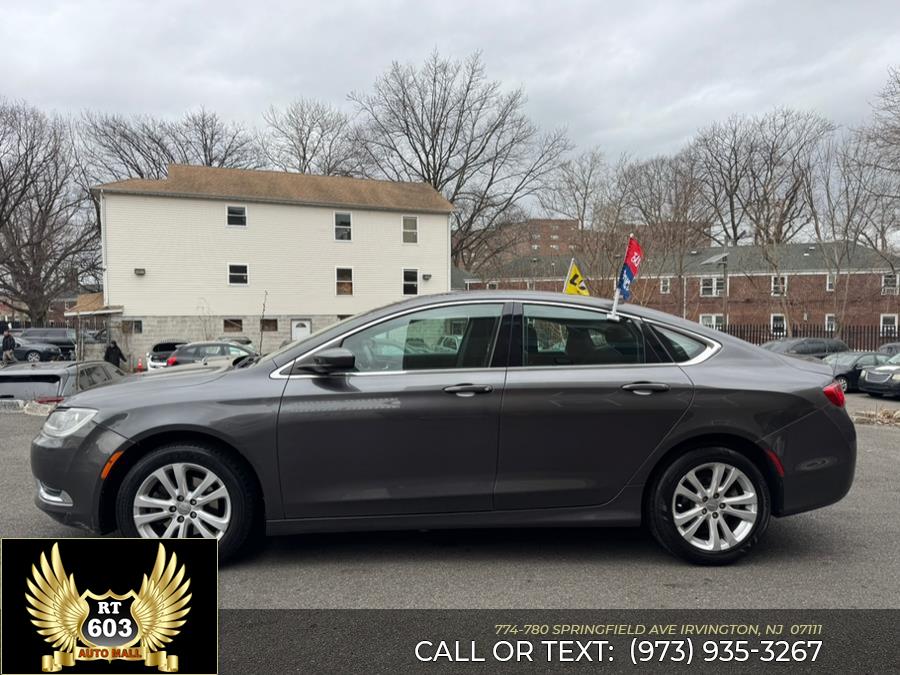 2016 Chrysler 200 4dr Sdn Limited FWD photo
