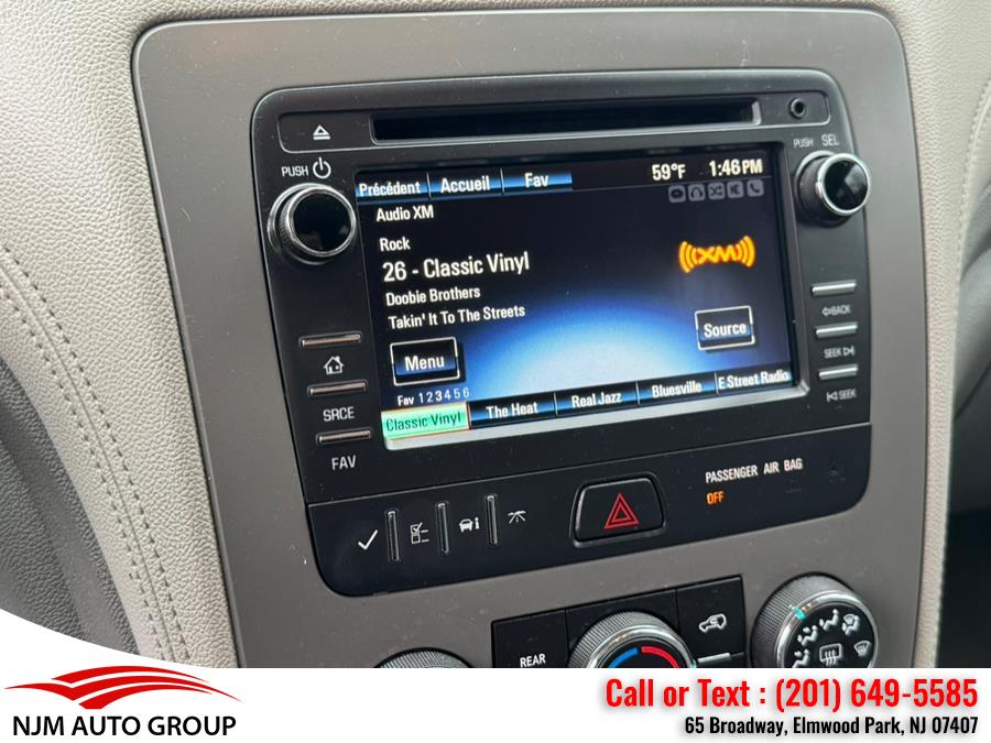 2016 Chevrolet Traverse AWD 4dr LS photo