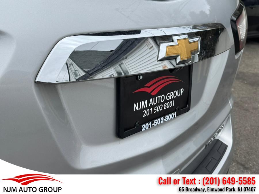 2016 Chevrolet Traverse AWD 4dr LS photo