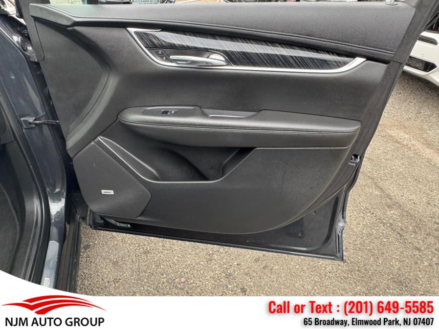 2022 Cadillac XT6 AWD 4dr Premium Luxury photo
