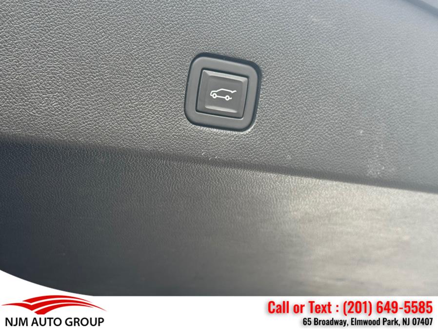 2022 Cadillac XT6 AWD 4dr Premium Luxury photo