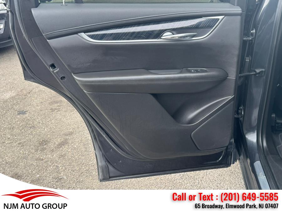 2022 Cadillac XT6 AWD 4dr Premium Luxury photo
