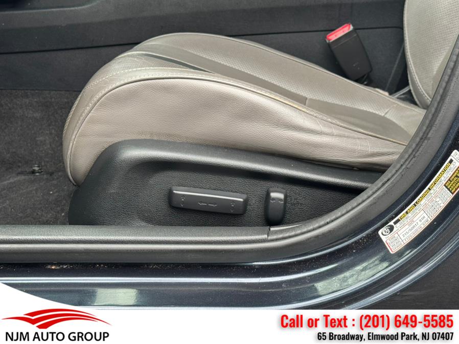 2017 Honda CIVIC SEDAN EX-L CVT photo