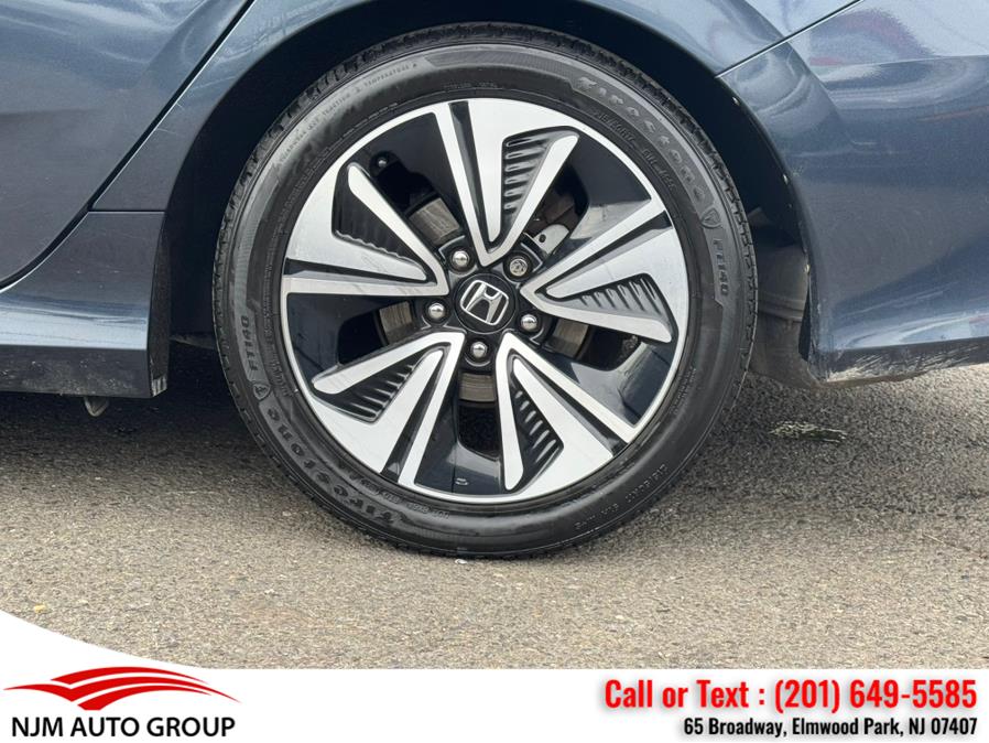 2017 Honda CIVIC SEDAN EX-L CVT photo