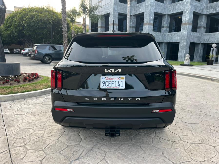 2022 Kia Sorento LX FWD photo