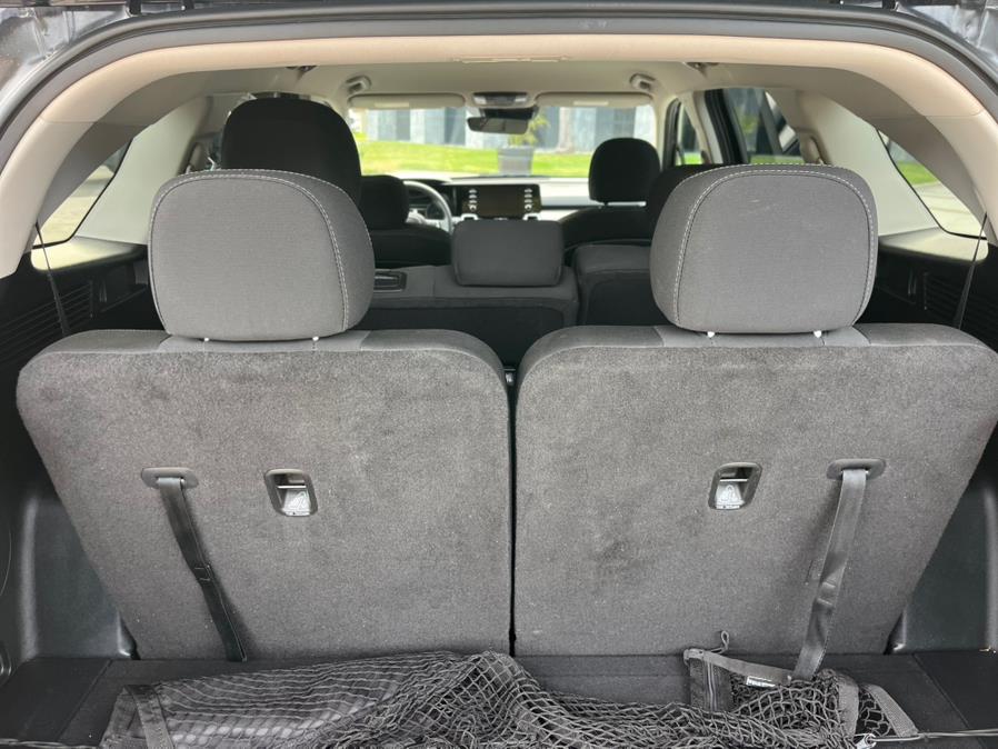 2022 Kia Sorento LX FWD photo