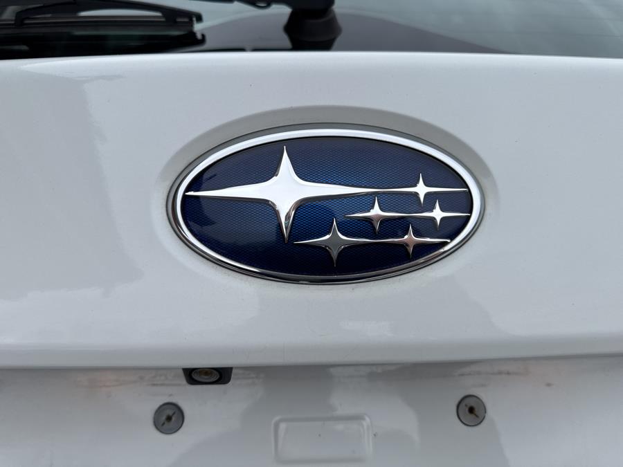 2015 Subaru Outback 4dr Wgn 2.5i Limited PZEV photo