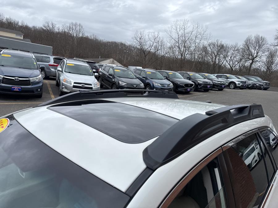 2015 Subaru Outback 4dr Wgn 2.5i Limited PZEV photo