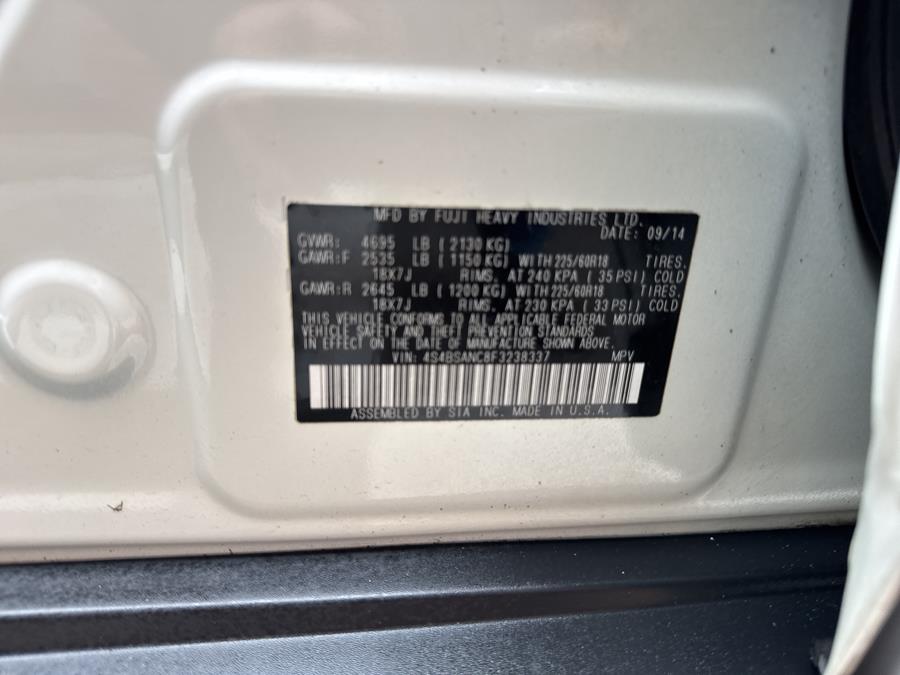 2015 Subaru Outback 4dr Wgn 2.5i Limited PZEV photo