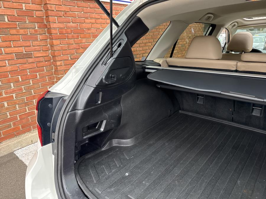 2015 Subaru Outback 4dr Wgn 2.5i Limited PZEV photo