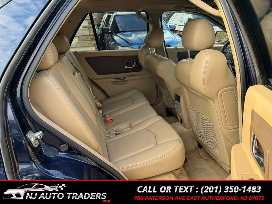 2006 Cadillac SRX photo