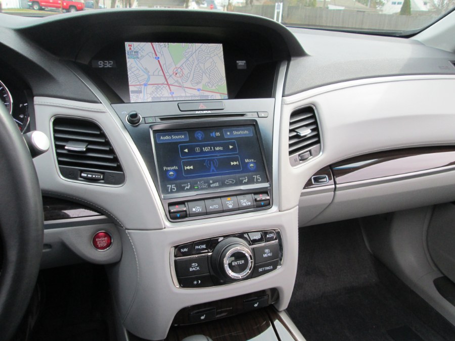 2015 Acura RLX 4dr Sdn Tech Pkg photo