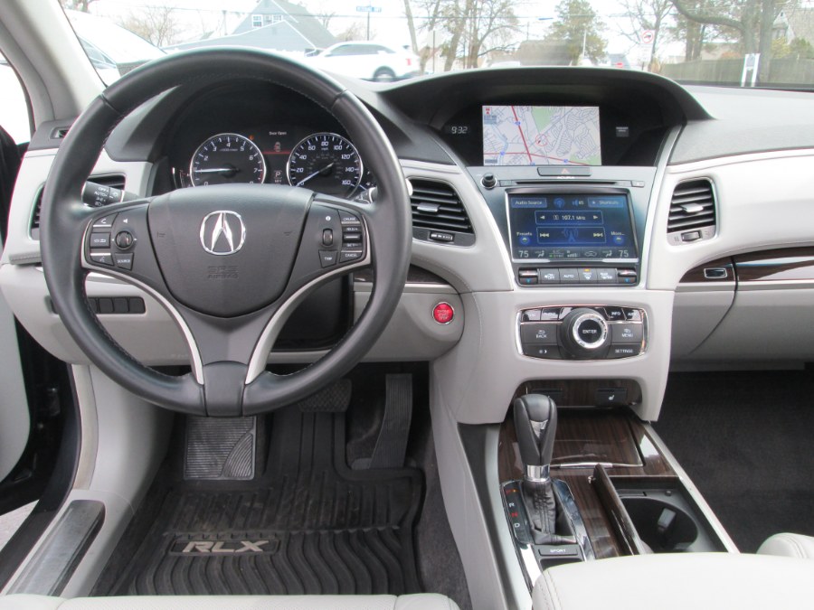2015 Acura RLX 4dr Sdn Tech Pkg photo