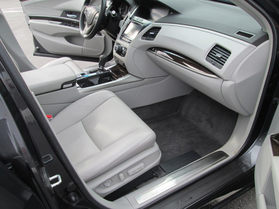 2015 Acura RLX 4dr Sdn Tech Pkg photo