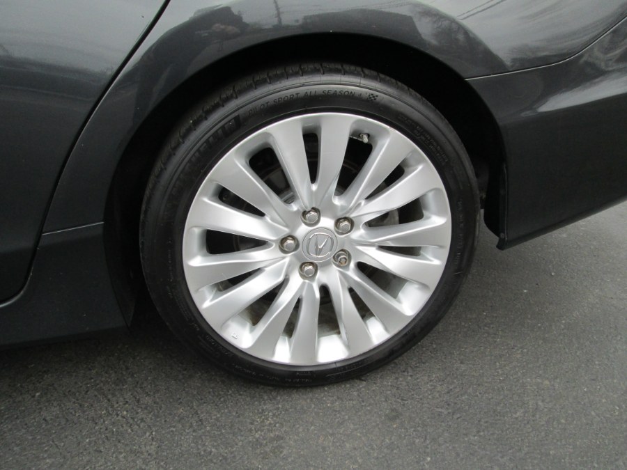 2015 Acura RLX 4dr Sdn Tech Pkg photo