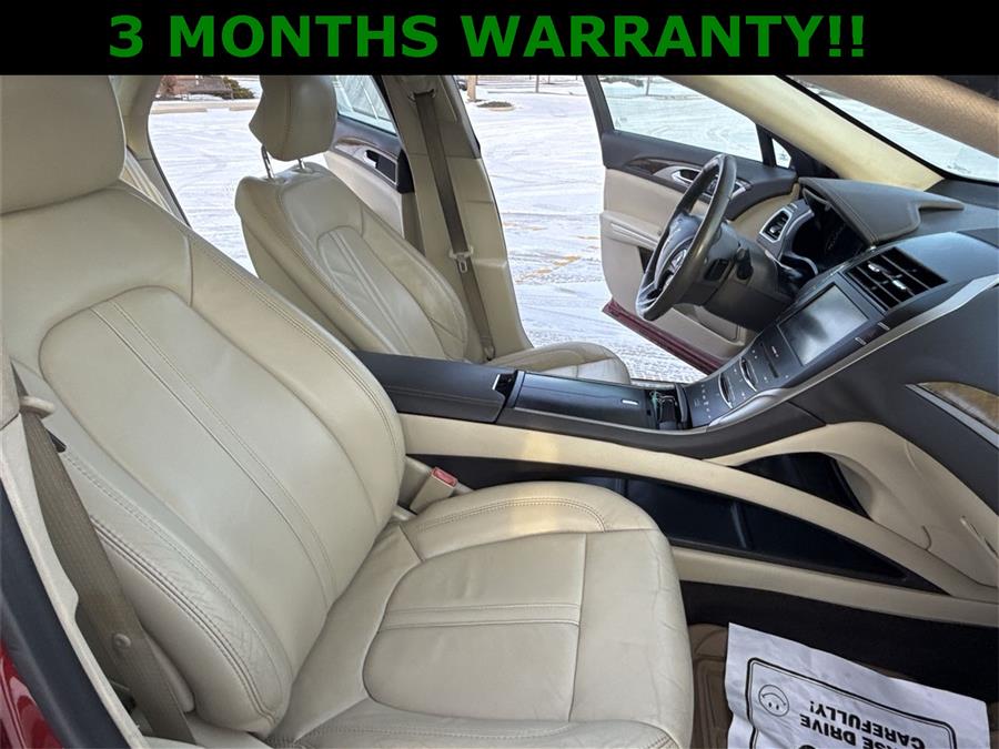 2013 Lincoln MKZ photo