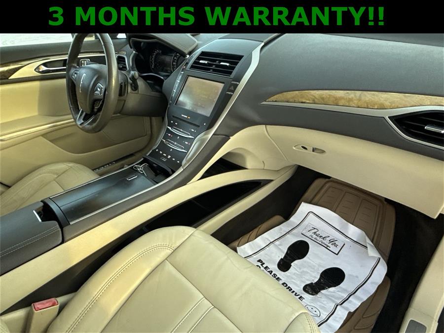 2013 Lincoln MKZ photo