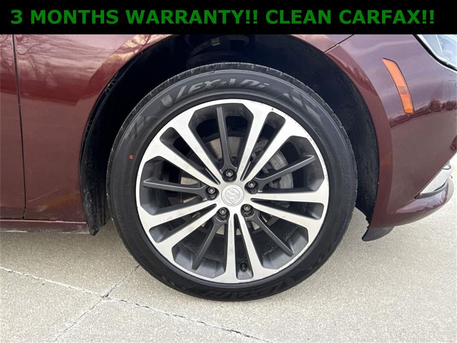 2019 Buick Regal Preferred photo