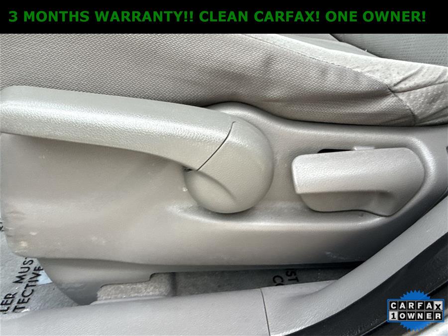 2011 Honda CR-V SE photo