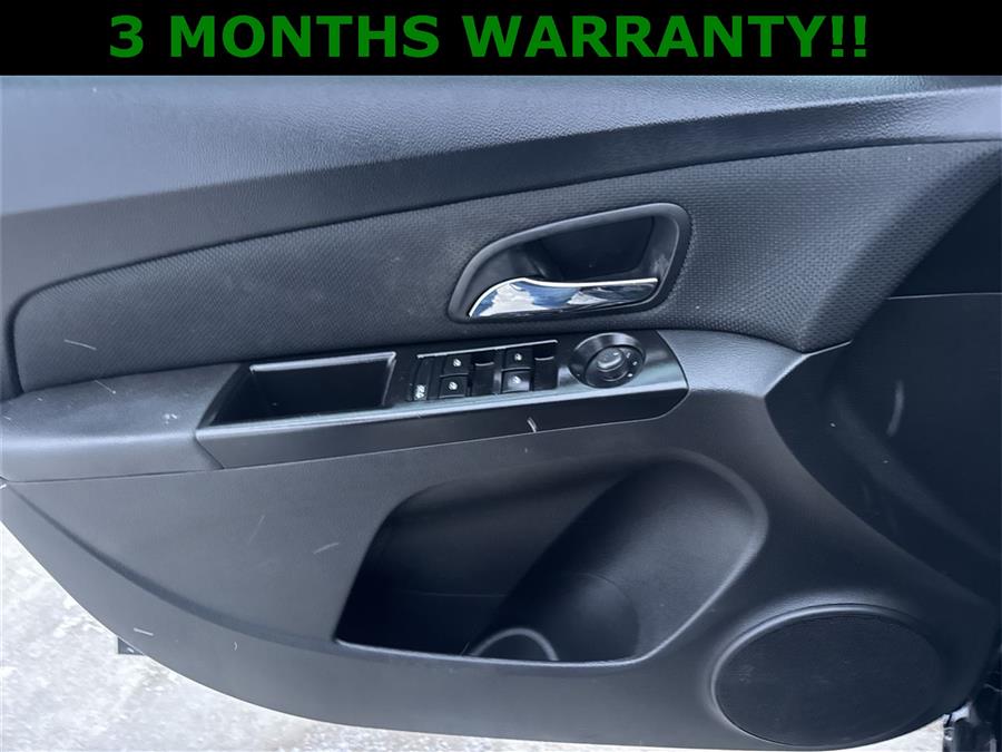 2014 Chevrolet Cruze 1LT Manual photo