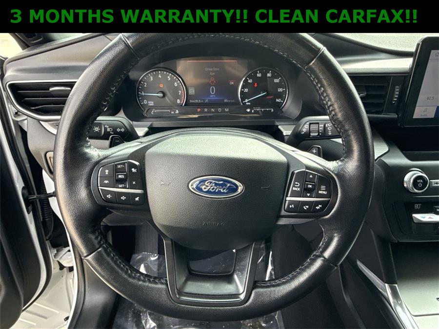 2020 Ford Explorer XLT photo