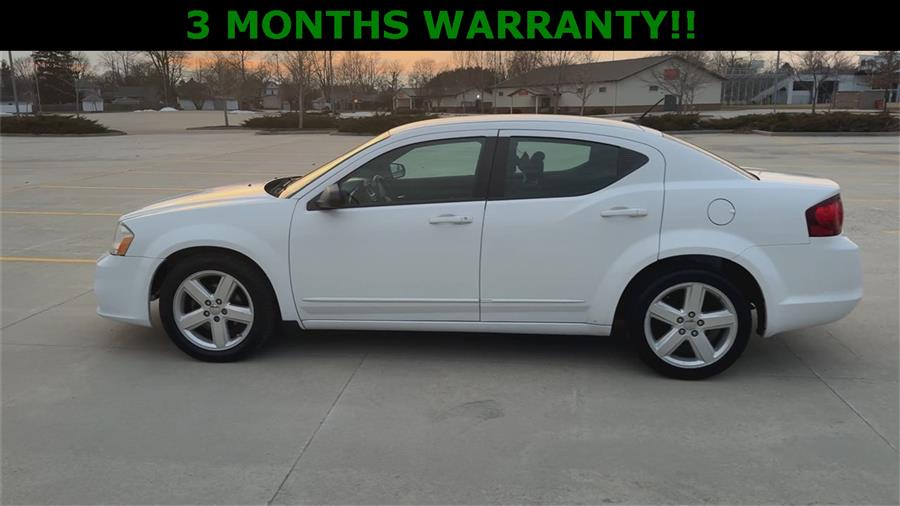 2013 Dodge Avenger SE photo