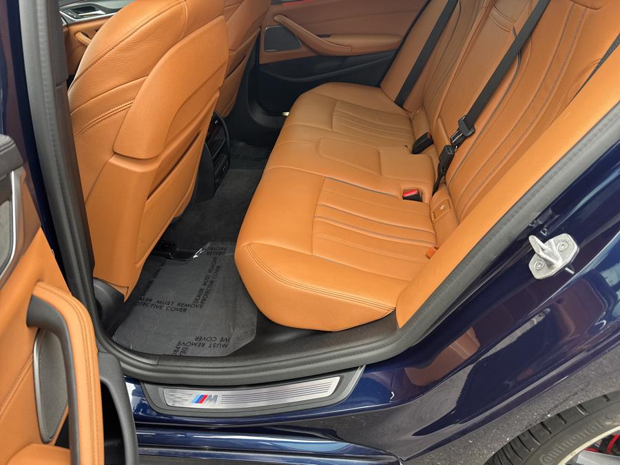 2021 BMW 5-Series M550i xDrive Sedan photo