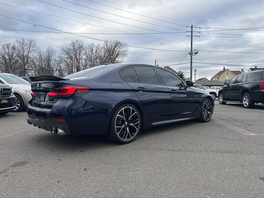 2021 BMW 5-Series M550i xDrive Sedan photo