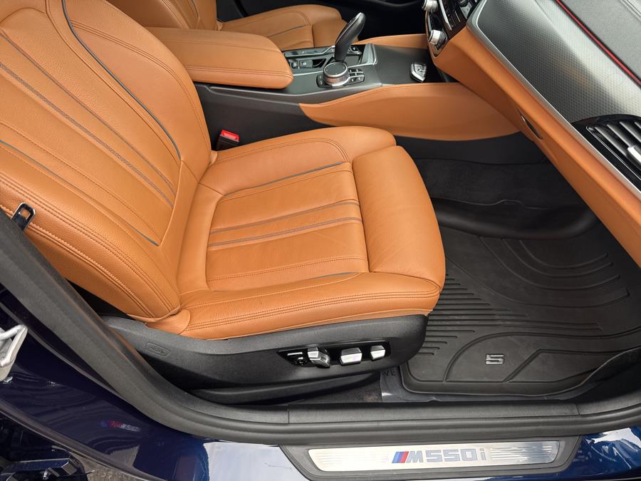 2021 BMW 5-Series M550i xDrive Sedan photo