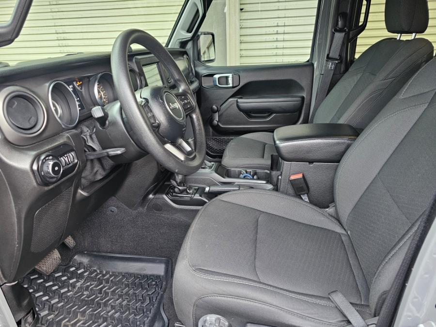 2021 Jeep Wrangler Unlimited Willys 4x4 Sport photo