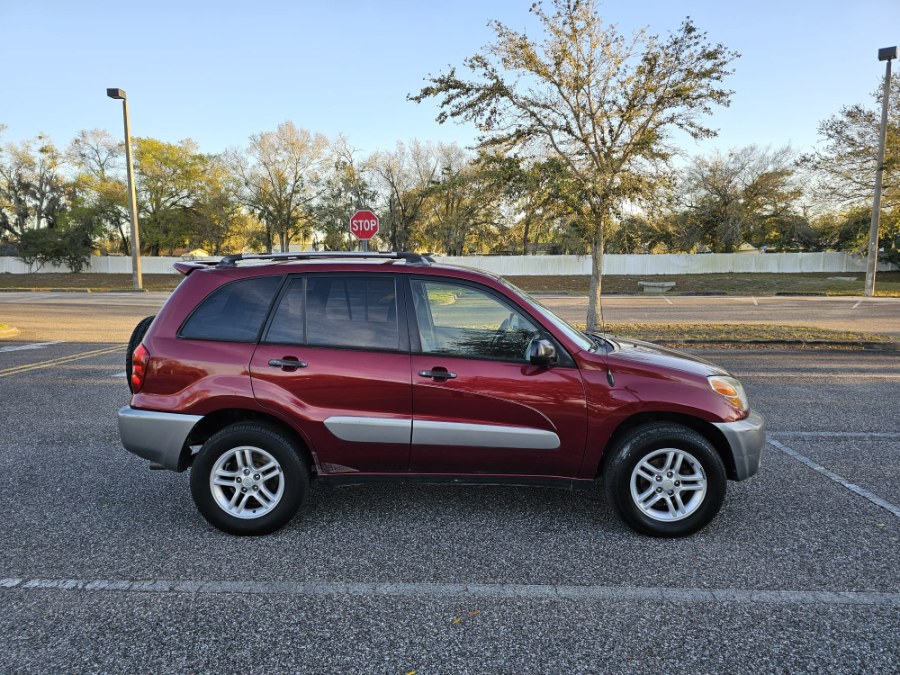 2004 Toyota RAV4 photo